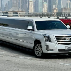 Your Dream Stay in the UAE Awaits!